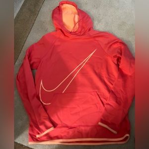 Medium Nike dri-fit hoodie